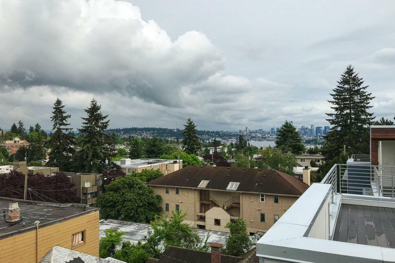 Fremont Skyline View Villa Seattle Exterior photo